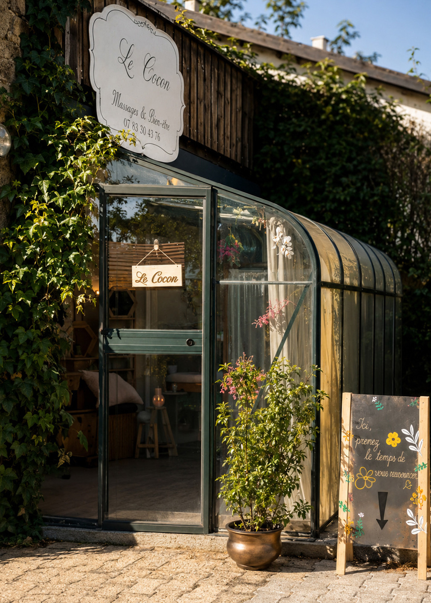 Photo de l'entrée de l'institut Le Cocon à Ballaison en Haute-Savoie